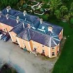 Willa Clone House Event