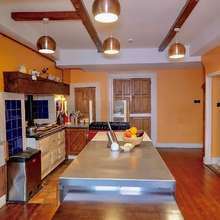 فيلة Clone House Event