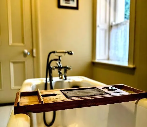 Clone House Event Villa