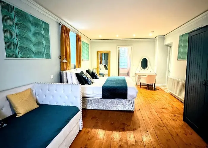 Clone House Event Villa *