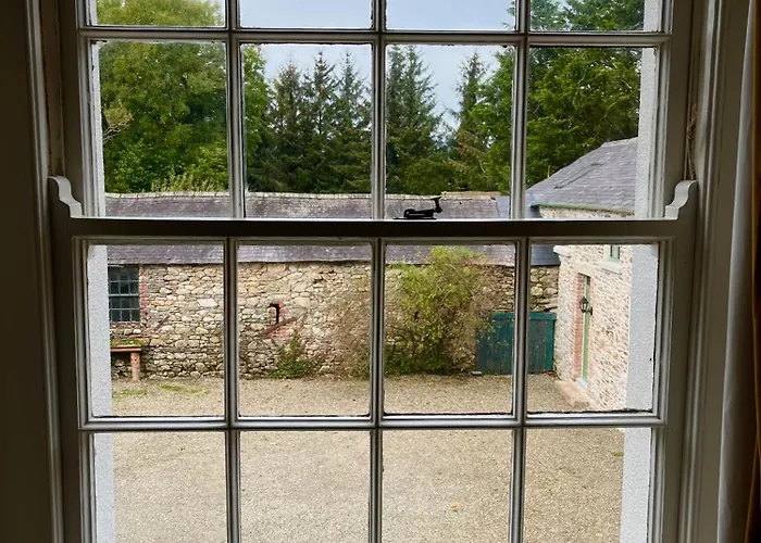 Clone House Event Villa